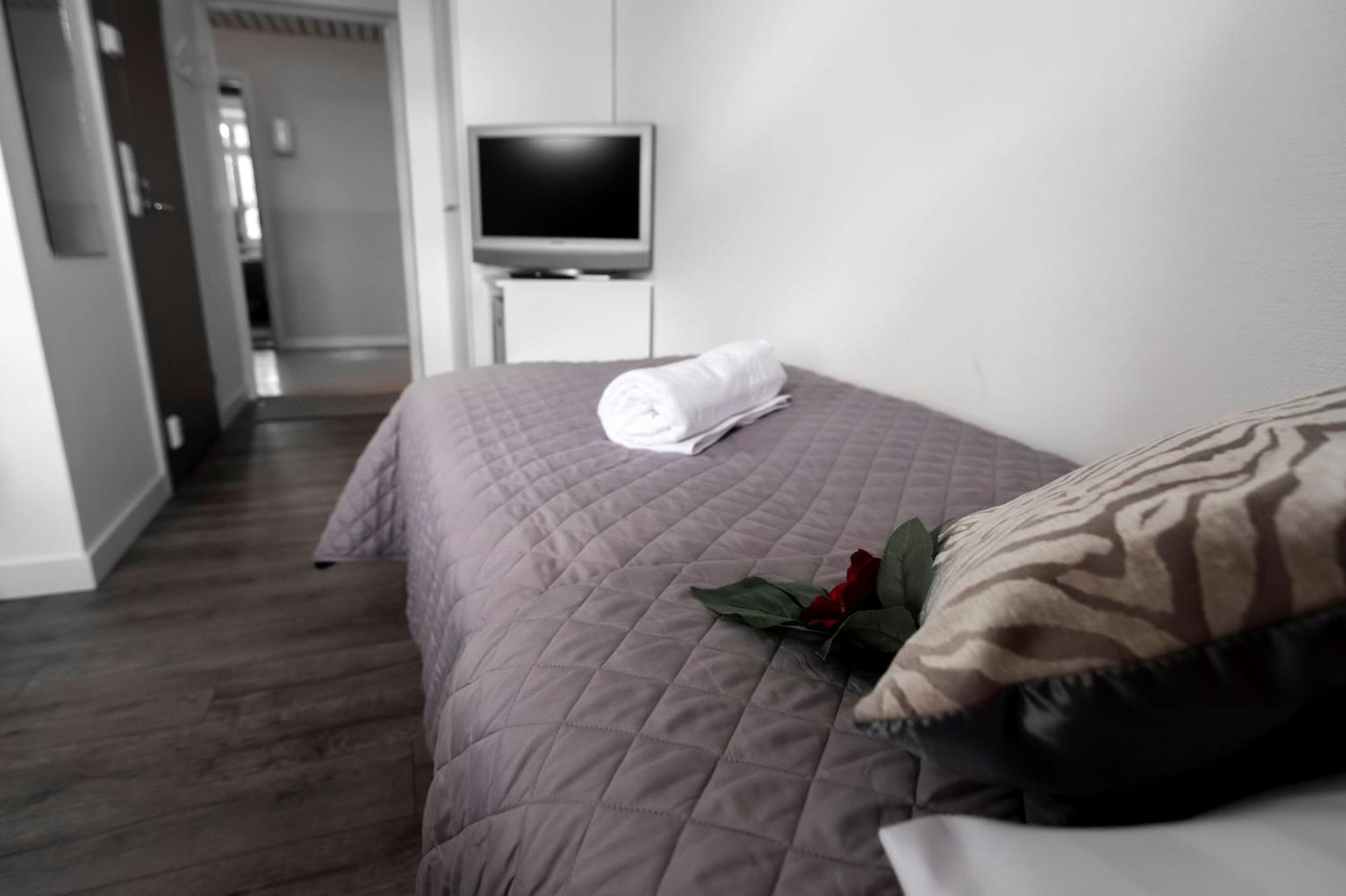 Ik Hotel & Camping Keuruu Room photo